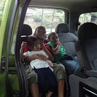 Ann Robles Photo 34