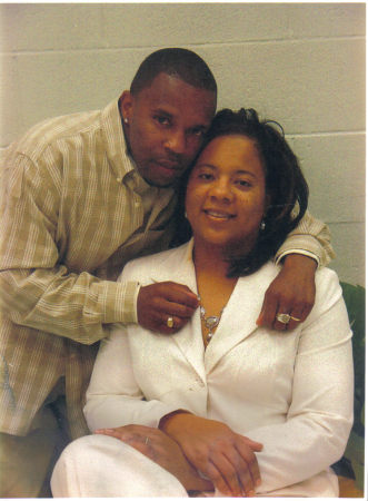 Angela Holmes Photo 13