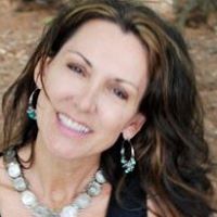 Lisa Hayden Photo 43