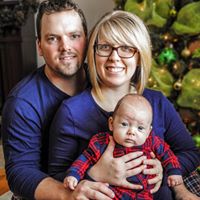 Julie Bernier Photo 33