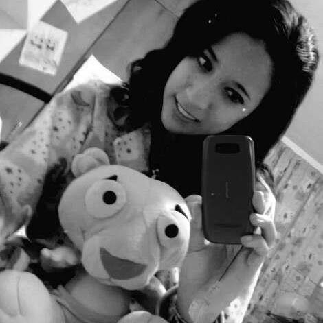 Denise Luna Photo 40