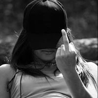 Michelle Colombo Photo 12