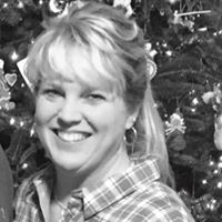 Christina Howard Photo 25