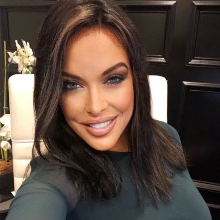 Shelly Hall Photo 18