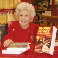 Nancy Earle Photo 21