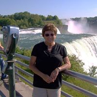 Vicki Mitchell Photo 4