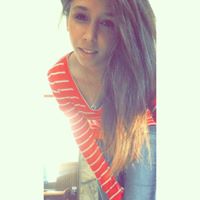 Danielle Hanson Photo 30