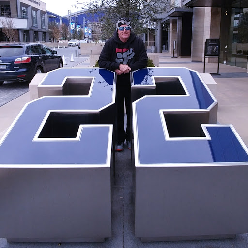 Phillip Pierce Photo 23