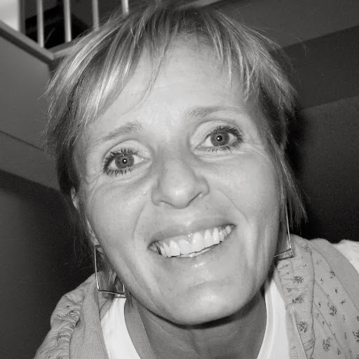 Lori Morrison Photo 39