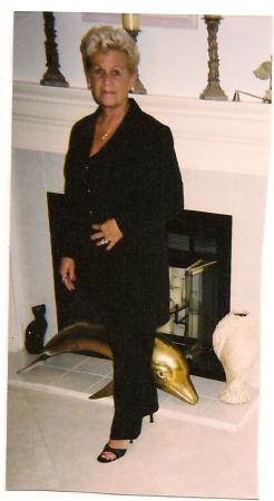 Bonnie Brown Photo 33