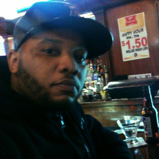 Christopher Roberson Photo 16