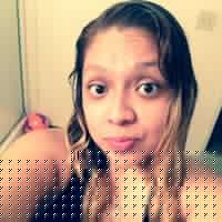 Jeanette Robles Photo 26