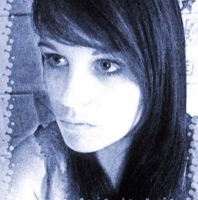 Lauren Elliott Photo 19