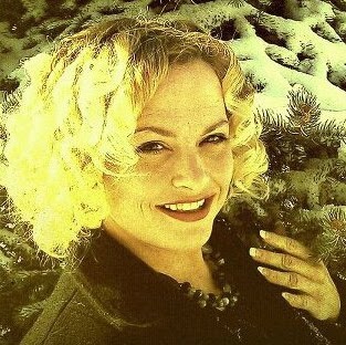 Melissa Schenk Photo 18