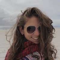 Camila Levy Photo 15