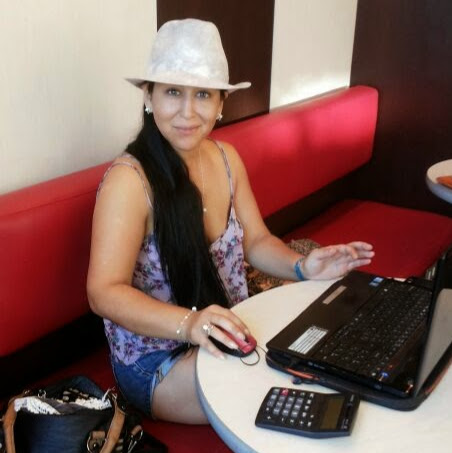 Carmen Fuentes Photo 21