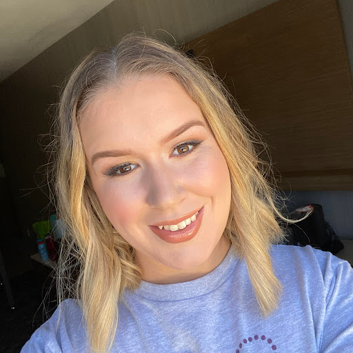 Taylor Ward Photo 16