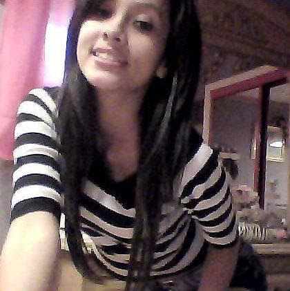 Julie Aguirre Photo 10