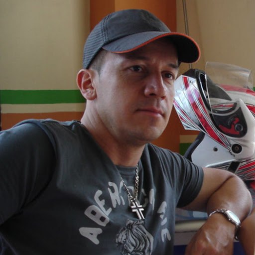Ruben Valencia Photo 27