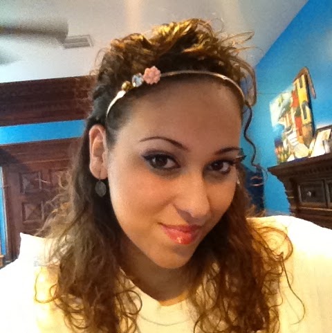 Cynthia Baez Photo 8