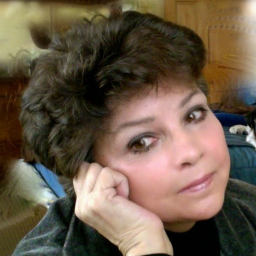 Christine Scott Photo 29