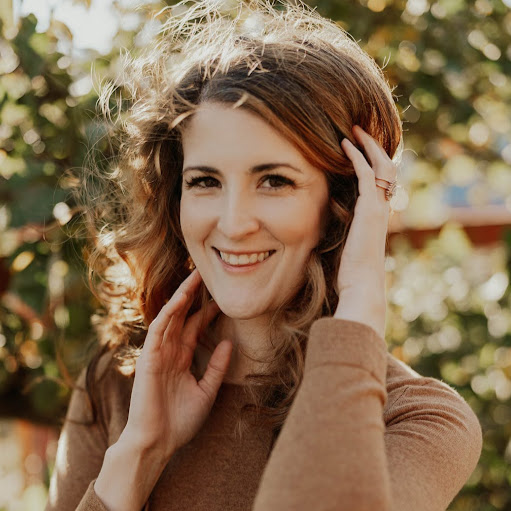 Molly Rice Photo 34