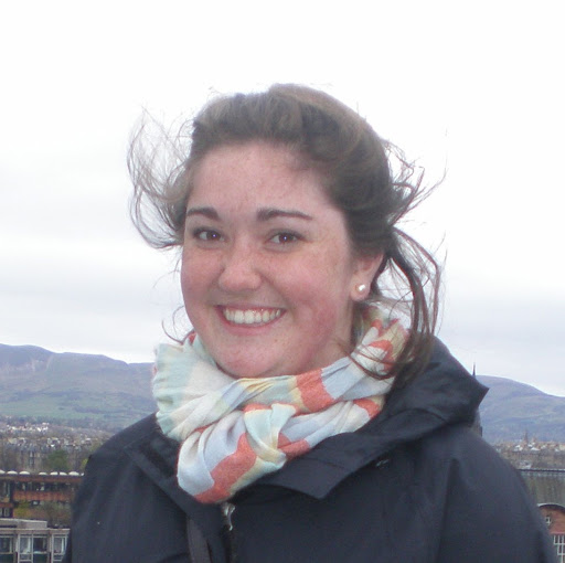 Caroline Hodge Photo 28