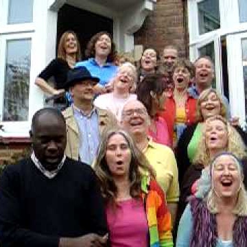 Julie Whitehead Photo 35