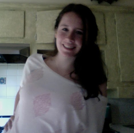 Emily Willis Photo 27