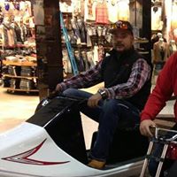 Teddy Ramirez Photo 16