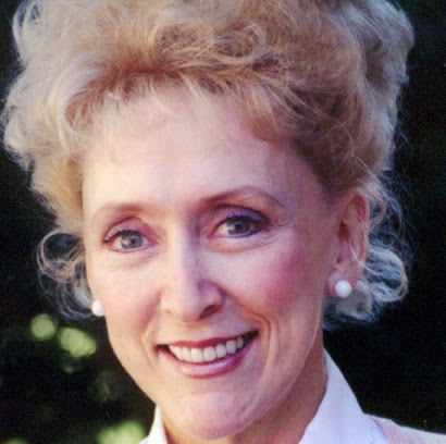 Linda Donahue Photo 27