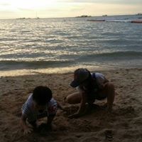 Fanny Leung Photo 16