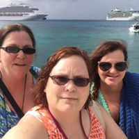 Laurie Barker Photo 22