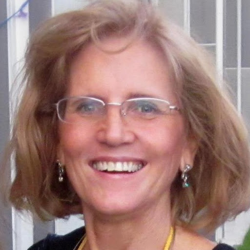 Lillian Howell Photo 20