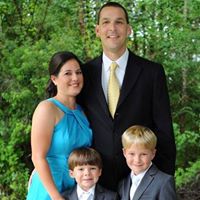 Renee Davies Photo 15