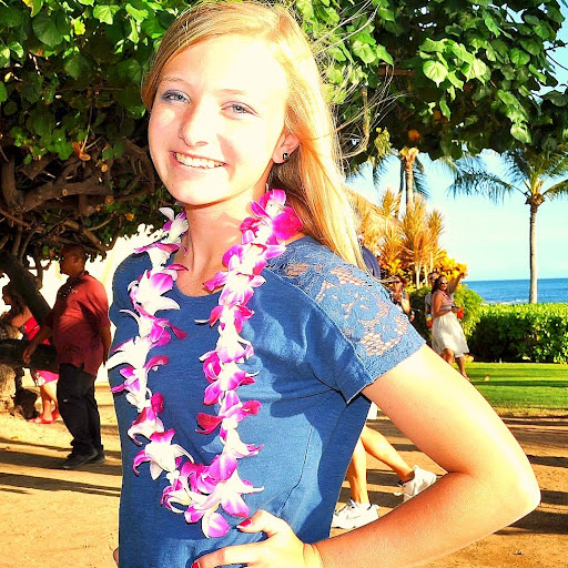 Amanda Haynes Photo 14