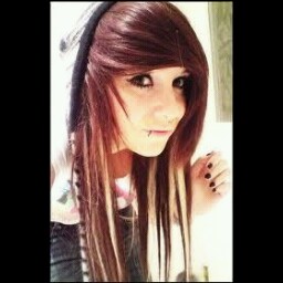 Julia Caldwell Photo 14