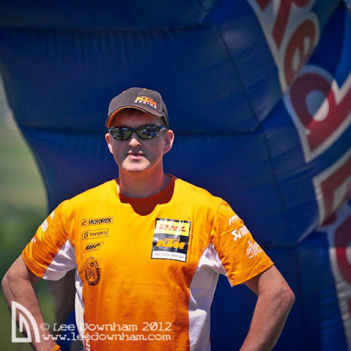 Julian Stevens Photo 31