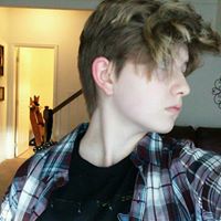 Julia Pierce Photo 27