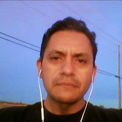 Manuel Vela Photo 39