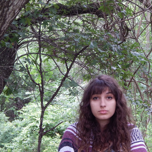 Annie Walker Photo 15