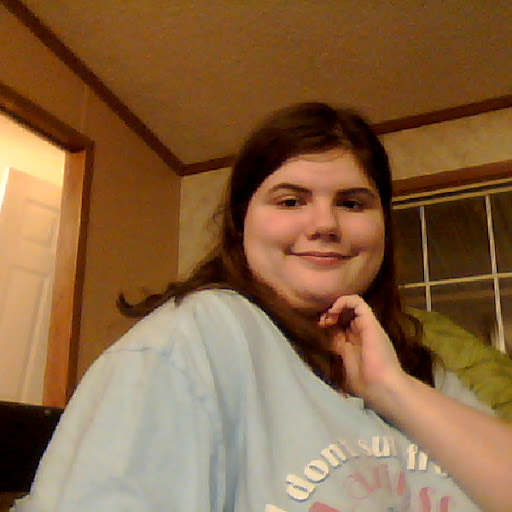 Christina Darcy Photo 6