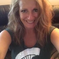 Angela Bunker Photo 19