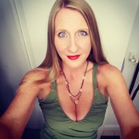 Renee Shannon Photo 34