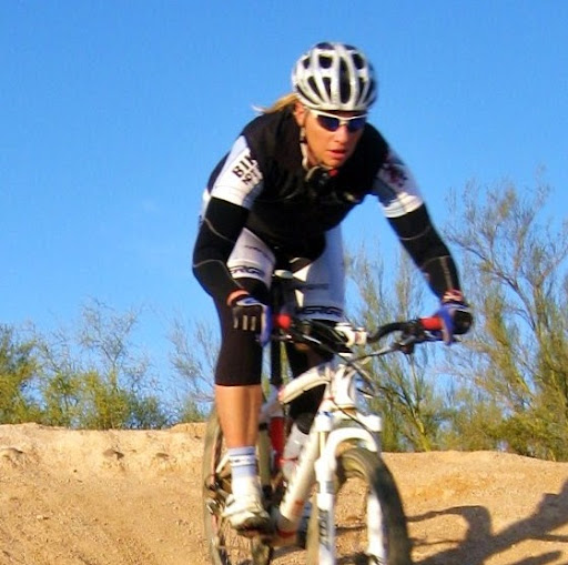 Michelle Lambert Photo 31