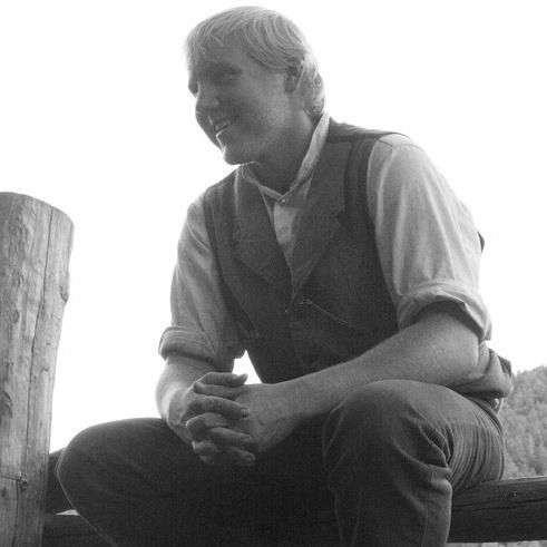 Chris Milam Photo 20