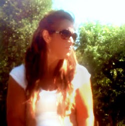 Ann Robles Photo 12