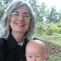 Julie Randall Photo 10