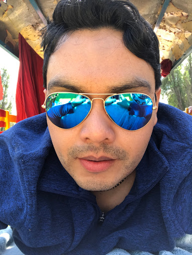 Edgar Ruiz Photo 22