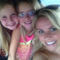 Shannon Warner Photo 10